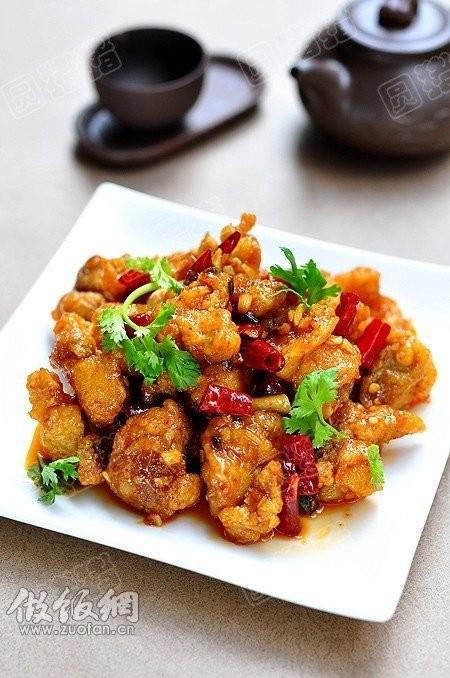 传承与创新,湘菜大师演绎经典左宗棠鸡(湘菜大师做左宗棠鸡) 传承与创新,湘菜大师演绎经典左宗棠鸡(湘菜大师做左宗棠鸡) 饮食拾萃