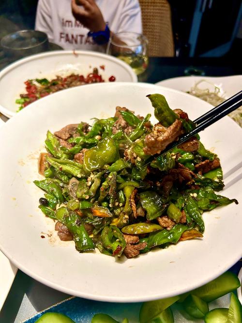 品味珠海环宇城,湘菜餐厅中的美食传奇(珠海环宇城美食湘菜餐厅) 品味珠海环宇城,湘菜餐厅中的美食传奇(珠海环宇城美食湘菜餐厅) 饮食拾萃