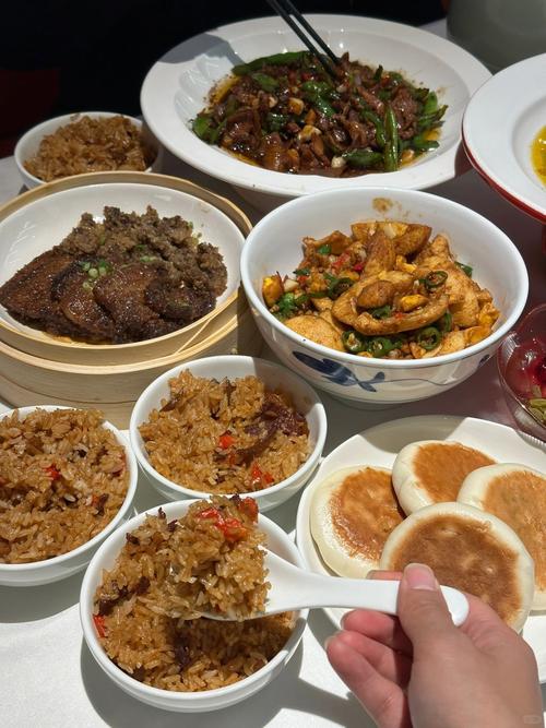 品味郑州商城路湘菜馆,传承湘菜文化，邂逅美食之旅(郑州商城路湘菜馆) 品味郑州商城路湘菜馆,传承湘菜文化，邂逅美食之旅(郑州商城路湘菜馆) 饮食拾萃