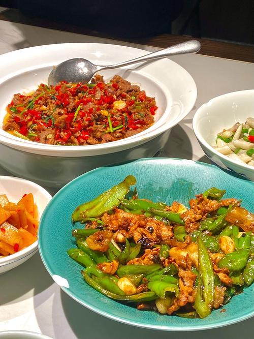 品尝地道湘韵，团购湘菜套餐长沙店_一场味蕾的湘江之旅(团购湘菜套餐长沙店) 品尝地道湘韵，团购湘菜套餐长沙店_一场味蕾的湘江之旅(团购湘菜套餐长沙店) 饮食拾萃