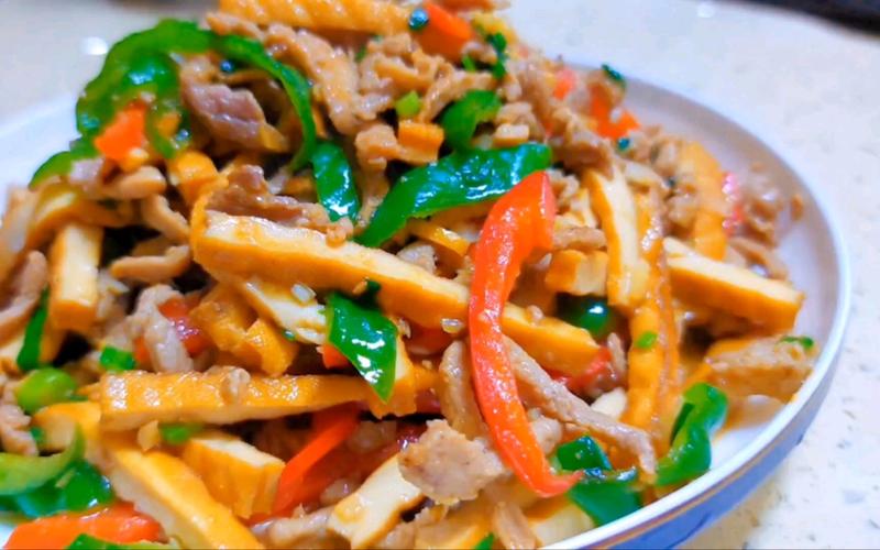 干辣椒炒瘦肉湘菜,香辣可口，唤醒味蕾的家乡美味(干辣椒炒瘦肉湘菜图片) 干辣椒炒瘦肉湘菜,香辣可口，唤醒味蕾的家乡美味(干辣椒炒瘦肉湘菜图片) 饮食拾萃