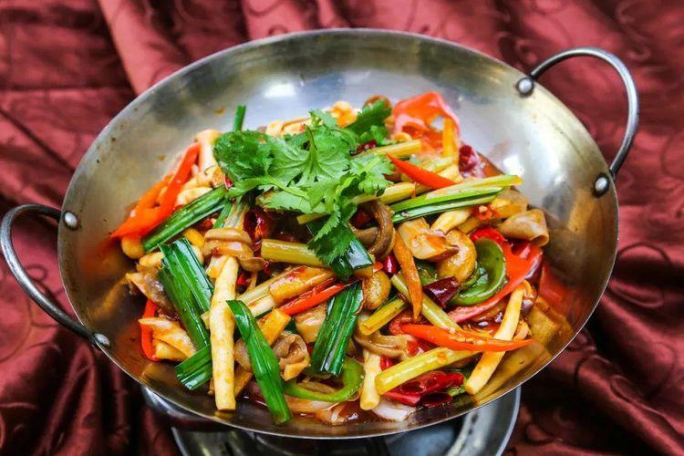 干锅猪肚鸡湘菜,湘味与食客的浪漫邂逅(干锅猪肚鸡湘菜图片) 干锅猪肚鸡湘菜,湘味与食客的浪漫邂逅(干锅猪肚鸡湘菜图片) 饮食拾萃