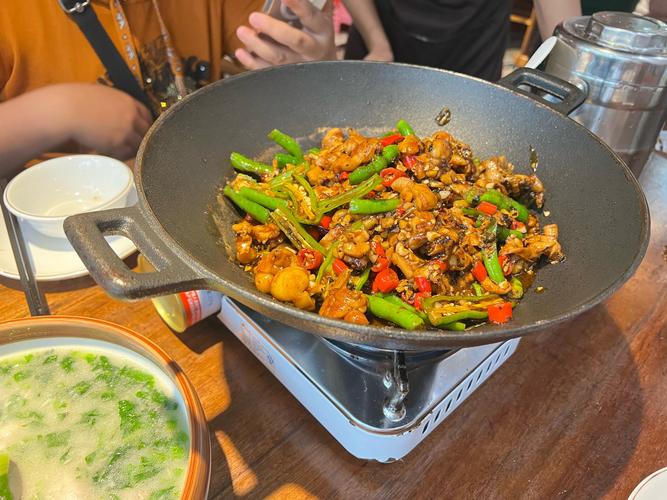 探寻栾川最地道湘菜，品味湖南风味美食之旅(栾川最地道的湘菜是) 探寻栾川最地道湘菜，品味湖南风味美食之旅(栾川最地道的湘菜是) 饮食拾萃