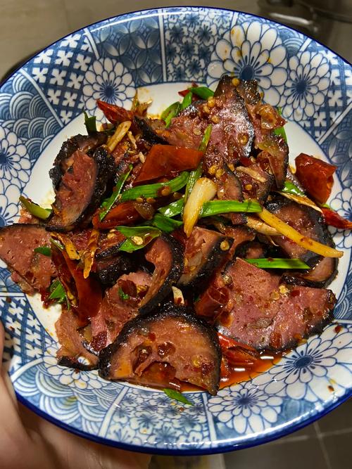 湘味飘香,冬笋炒猪血丸子，传统美食的现代化演绎(湘菜冬笋炒猪血丸子图片) 湘味飘香,冬笋炒猪血丸子，传统美食的现代化演绎(湘菜冬笋炒猪血丸子图片) 饮食拾萃