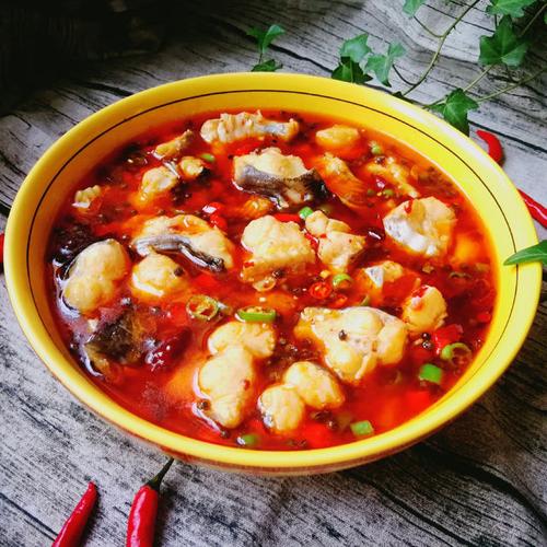 湘菜剁椒清江鱼,酸辣鲜香，回味悠长的美味佳肴(湘菜剁椒清江鱼图片) 湘菜剁椒清江鱼,酸辣鲜香，回味悠长的美味佳肴(湘菜剁椒清江鱼图片) 饮食拾萃