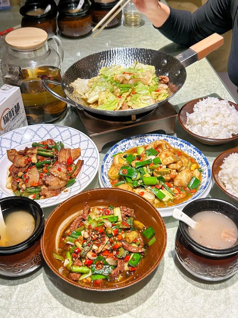 湘菜套餐设计,美味与视觉的完美融合(湘菜套餐怎么设计好看) 湘菜套餐设计,美味与视觉的完美融合(湘菜套餐怎么设计好看) 饮食拾萃