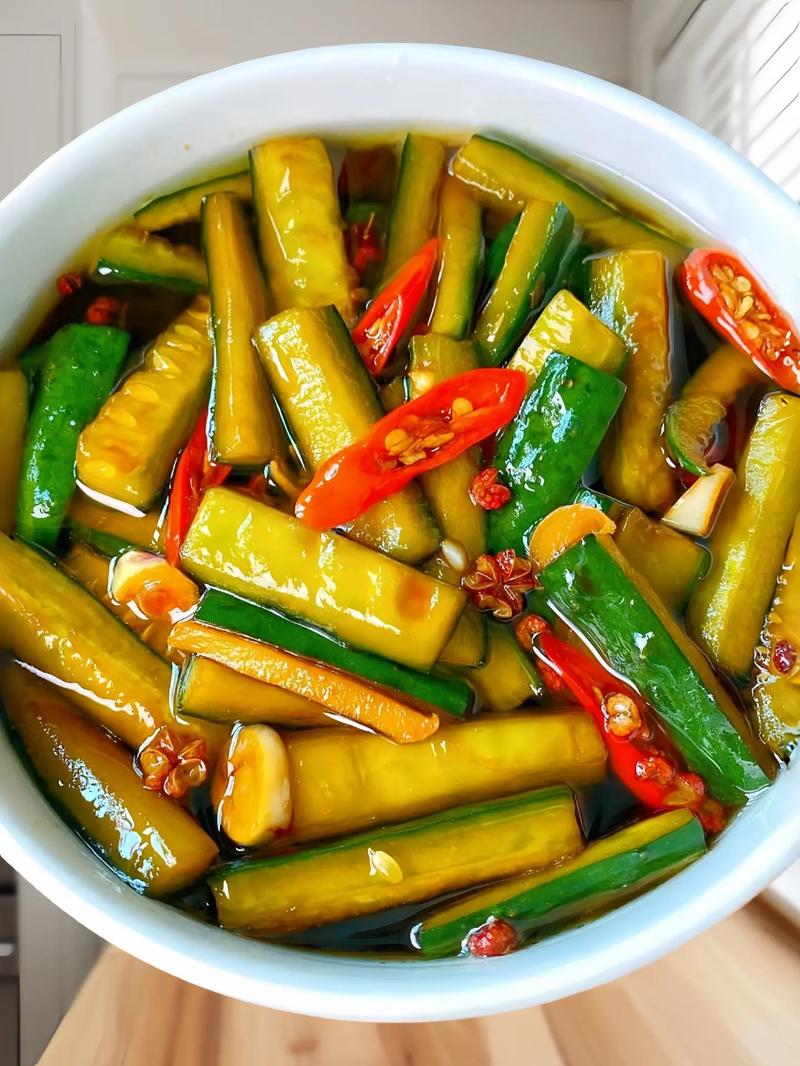 湘菜小炒黄瓜腌制时间介绍,美味速成，营养不流失(湘菜小炒黄瓜腌制多久能吃) 湘菜小炒黄瓜腌制时间介绍,美味速成，营养不流失(湘菜小炒黄瓜腌制多久能吃) 饮食拾萃