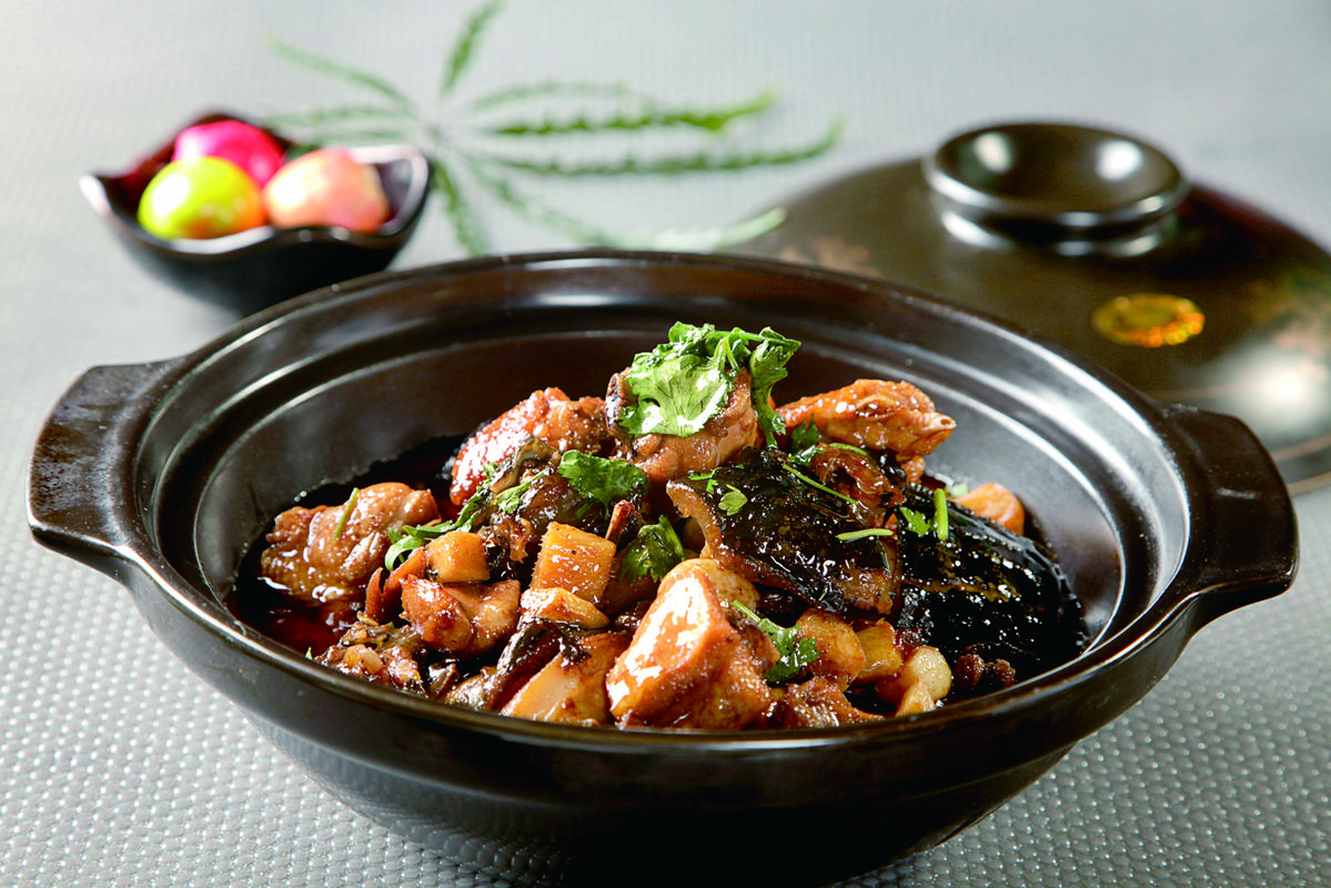 湘菜整只甲鱼,经典美食，滋补佳品(湘菜整只甲鱼的做法大全) 湘菜整只甲鱼,经典美食，滋补佳品(湘菜整只甲鱼的做法大全) 饮食拾萃