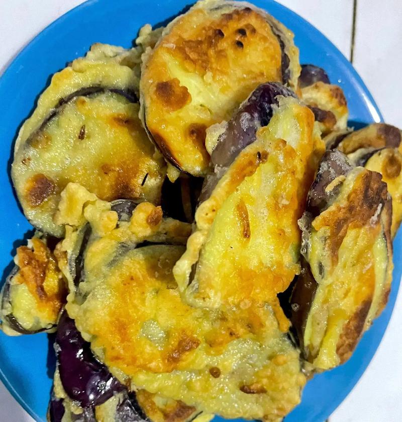 湘菜油煎茄子,独具风味的传统美食(湘菜油煎茄子图片) 湘菜油煎茄子,独具风味的传统美食(湘菜油煎茄子图片) 饮食拾萃