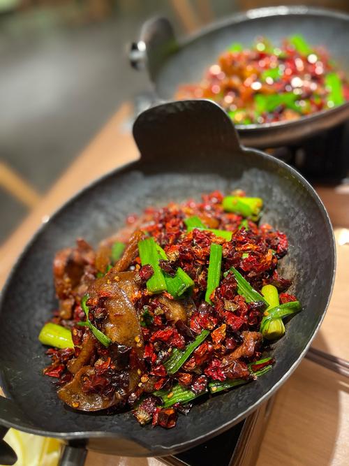 湘菜烤制之美,掌握这些炒菜窍门，让你的湘菜色香味俱佳！(烤湘菜怎么炒好吃窍门) 湘菜烤制之美,掌握这些炒菜窍门，让你的湘菜色香味俱佳！(烤湘菜怎么炒好吃窍门) 饮食拾萃
