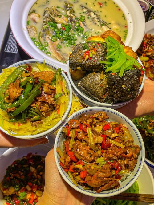 湘菜食材大全图解,品味湖南美食的奥秘(湘菜食材大全图解做法) 湘菜食材大全图解,品味湖南美食的奥秘(湘菜食材大全图解做法) 饮食拾萃