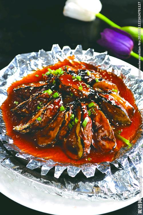 湘韵烧汁茄子,舌尖上的美味探索(烧汁茄子湘菜做法) 湘韵烧汁茄子,舌尖上的美味探索(烧汁茄子湘菜做法) 饮食拾萃