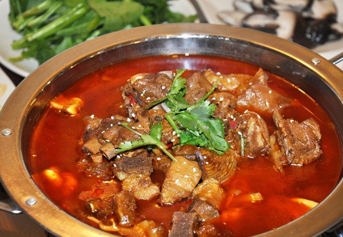 红汤羊肉汤_湘菜中的一道经典美食(红汤羊肉汤湘菜) 红汤羊肉汤_湘菜中的一道经典美食(红汤羊肉汤湘菜) 饮食拾萃