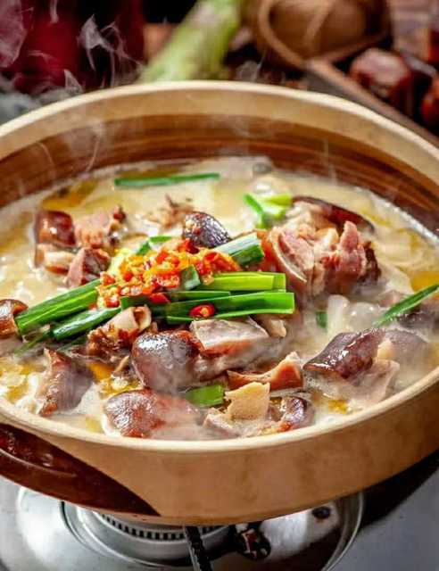 腊肉炖制，湘菜之魂,探寻腊肉与湘菜的经典搭配(腊肉可以炖什么湘菜吃) 腊肉炖制，湘菜之魂,探寻腊肉与湘菜的经典搭配(腊肉可以炖什么湘菜吃) 饮食拾萃