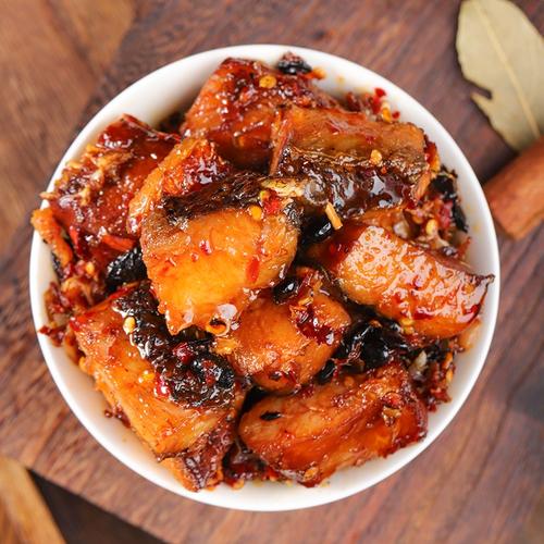 腊鱼整块,湘菜中的美味佳肴，传统工艺与现代口味的完美融合(腊鱼整块的做法湘菜大全) 腊鱼整块,湘菜中的美味佳肴，传统工艺与现代口味的完美融合(腊鱼整块的做法湘菜大全) 饮食拾萃