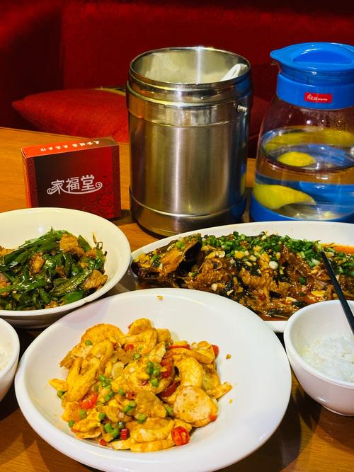 长沙五一广场,湘菜飘香，食客云集的美食天堂(长沙五一广场附近湘菜) 长沙五一广场,湘菜飘香，食客云集的美食天堂(长沙五一广场附近湘菜) 饮食拾萃