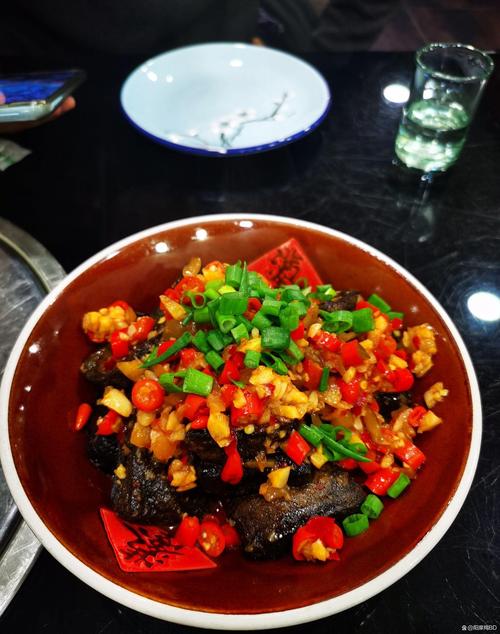 《孤独的美食家》中的湘菜盛宴,品鉴湘味人生，探寻味蕾上的乡愁_孤独的美食家湘菜哪集 《孤独的美食家》中的湘菜盛宴,品鉴湘味人生，探寻味蕾上的乡愁_孤独的美食家湘菜哪集 饮食拾萃