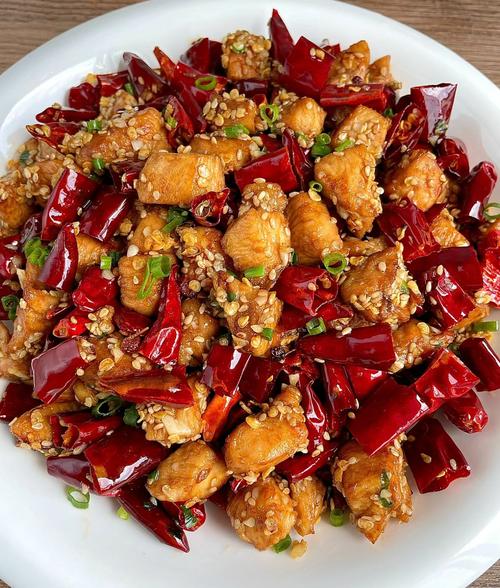 乌鲁木齐湘菜辣子鸡,香辣可口，回味无穷的传统美食_乌鲁木齐湘菜辣子鸡的做法 乌鲁木齐湘菜辣子鸡,香辣可口，回味无穷的传统美食_乌鲁木齐湘菜辣子鸡的做法 饮食拾萃