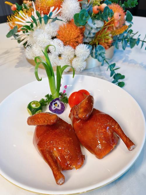 品味湘菜，感受生活，致敬陈灵_一场关于美食与人生的盛宴_爱湘菜爱生活爱陈灵 品味湘菜，感受生活，致敬陈灵_一场关于美食与人生的盛宴_爱湘菜爱生活爱陈灵 饮食拾萃