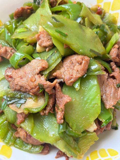 湘菜大餐之莴笋炒肉,家常做法，美味可口_莴笋炒肉家常做法湘菜大餐 湘菜大餐之莴笋炒肉,家常做法，美味可口_莴笋炒肉家常做法湘菜大餐 饮食拾萃