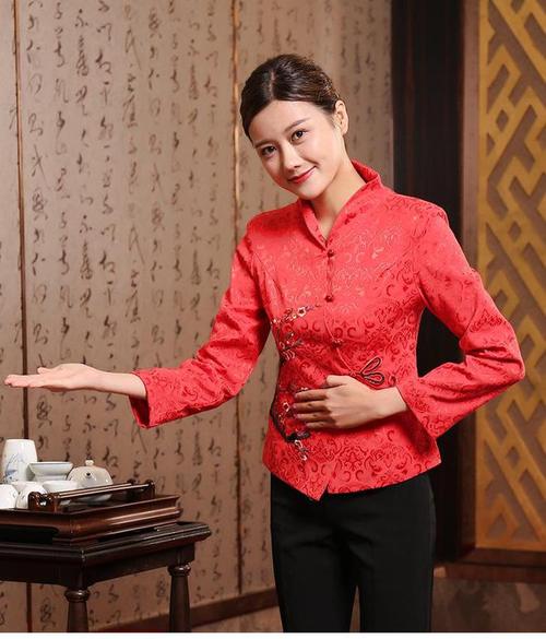 湘菜女服务员的魅力,传承湘菜文化的新生力量_湘菜女服务员是什么 湘菜女服务员的魅力,传承湘菜文化的新生力量_湘菜女服务员是什么 饮食拾萃