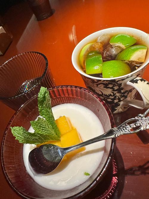 湘菜店老板的薪资探析,介绍餐饮行业高薪背后的故事_湘菜店老板工资多少钱 湘菜店老板的薪资探析,介绍餐饮行业高薪背后的故事_湘菜店老板工资多少钱 饮食拾萃