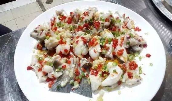 湘菜经典_剁椒蒸鳗鱼,品味传统与现代的完美融合_湘菜剁椒蒸鳗鱼餐饮管理 湘菜经典_剁椒蒸鳗鱼,品味传统与现代的完美融合_湘菜剁椒蒸鳗鱼餐饮管理 饮食拾萃