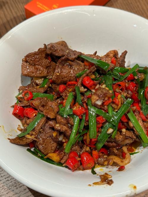 湘菜经典_爆炒猪肝的独特风味与烹饪方法_湘菜饭店爆炒猪肝的做法 湘菜经典_爆炒猪肝的独特风味与烹饪方法_湘菜饭店爆炒猪肝的做法 饮食拾萃