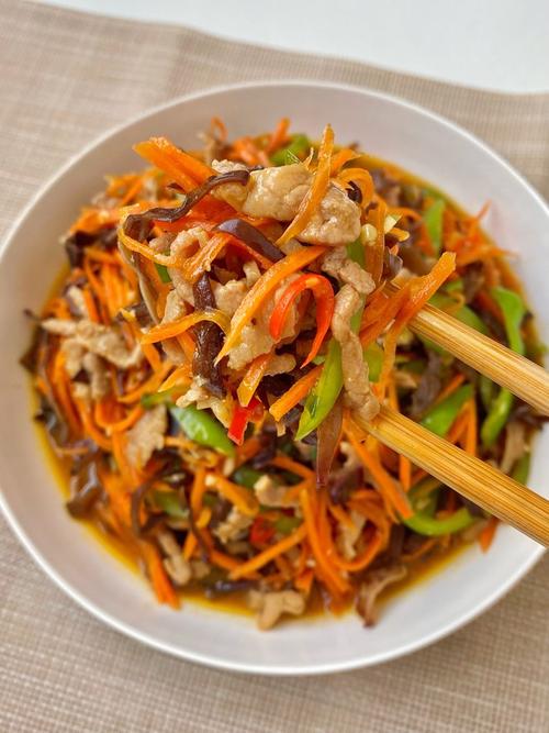 湘菜经典之作_肉炒三丝的独特魅力_肉炒三丝湘菜的做法 湘菜经典之作_肉炒三丝的独特魅力_肉炒三丝湘菜的做法 饮食拾萃