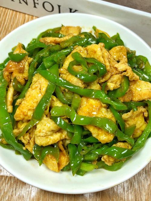 湘菜青椒鸡蛋,色香味俱佳的家常美食，传承与创新的最佳典范_湘菜青椒鸡蛋怎么做视频 湘菜青椒鸡蛋,色香味俱佳的家常美食，传承与创新的最佳典范_湘菜青椒鸡蛋怎么做视频 饮食拾萃
