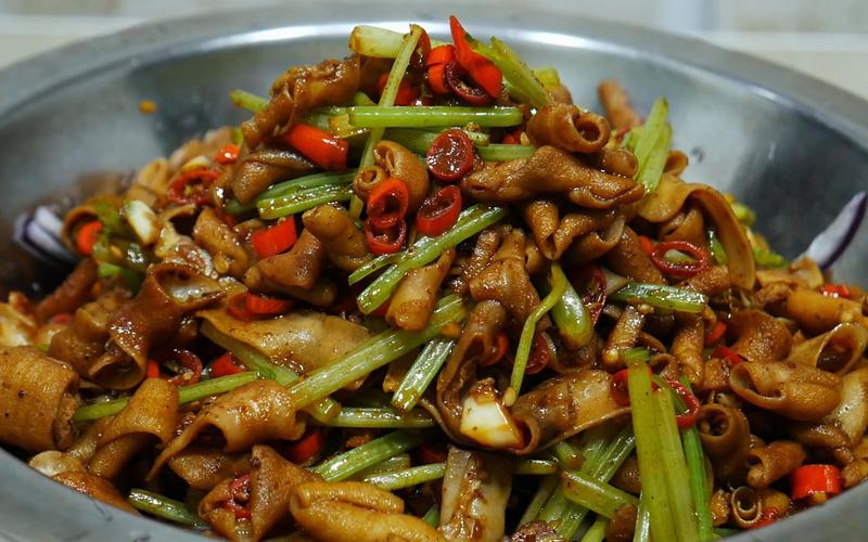 湘菜鸭肠的正宗做法,传承与创新的艺术_湘菜鸭肠的正宗做法视频 湘菜鸭肠的正宗做法,传承与创新的艺术_湘菜鸭肠的正宗做法视频 饮食拾萃