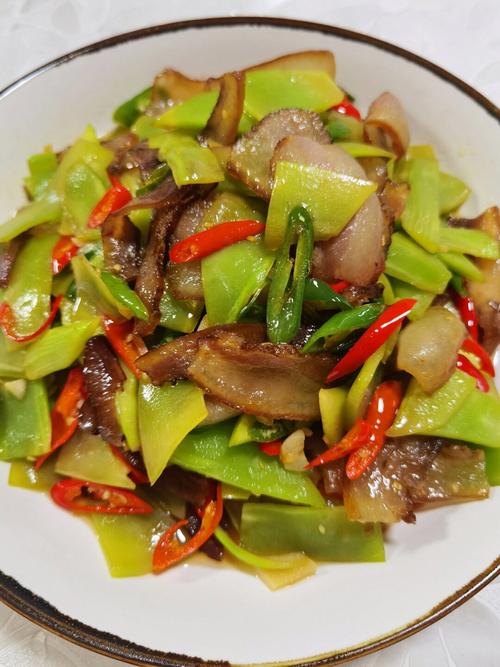 湘菜麻辣猪脸,探寻湖南传统美食的独特魅力_湘菜麻辣猪脸的做法大全 湘菜麻辣猪脸,探寻湖南传统美食的独特魅力_湘菜麻辣猪脸的做法大全 饮食拾萃