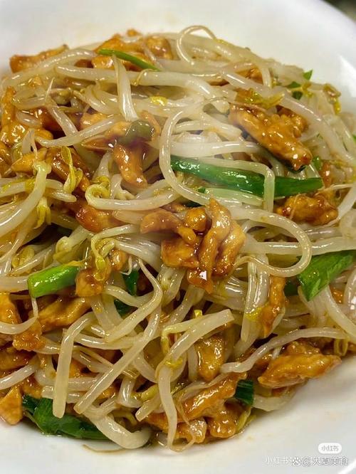 湘菜黄豆芽炒肉,香气扑鼻的湖南家常菜_湘菜黄豆芽炒肉图片 湘菜黄豆芽炒肉,香气扑鼻的湖南家常菜_湘菜黄豆芽炒肉图片 饮食拾萃