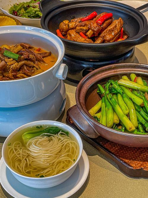 粤菜与湘菜,两大地域美食的碰撞与交融_粤菜与湘菜什么不同之处 粤菜与湘菜,两大地域美食的碰撞与交融_粤菜与湘菜什么不同之处 饮食拾萃