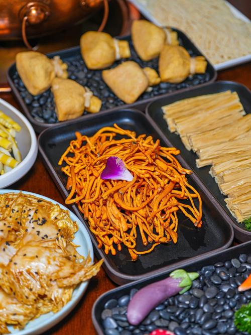 四川湘菜加盟热线电话,开启餐饮事业的黄金之门_四川湘菜店加盟热线电话 四川湘菜加盟热线电话,开启餐饮事业的黄金之门_四川湘菜店加盟热线电话 饮食拾萃