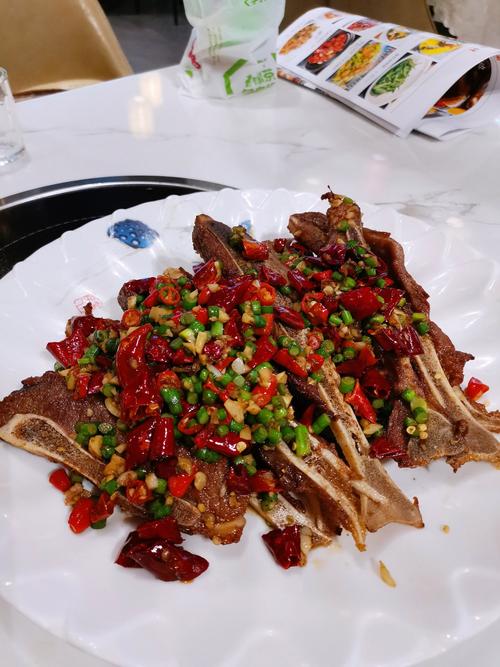 春意盎然，湘菜餐厅养肝菜品，助您健康养生_湘菜餐厅春季养肝菜品图片 春意盎然，湘菜餐厅养肝菜品，助您健康养生_湘菜餐厅春季养肝菜品图片 饮食拾萃