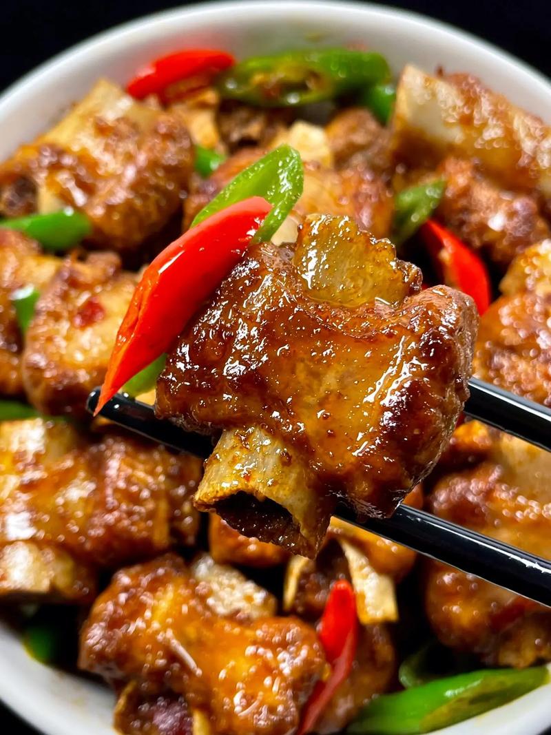 湘菜手撕排骨,家常美味，回味无穷_湘菜手撕排骨怎么做才好吃 湘菜手撕排骨,家常美味，回味无穷_湘菜手撕排骨怎么做才好吃 饮食拾萃