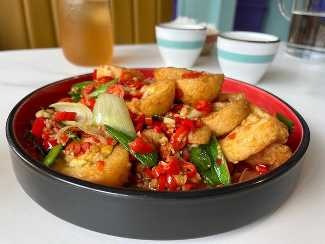 湘菜辣椒碎的独特魅力,探寻湘菜中辣椒碎的奥秘_湘菜为什么老放辣椒碎呢 湘菜辣椒碎的独特魅力,探寻湘菜中辣椒碎的奥秘_湘菜为什么老放辣椒碎呢 饮食拾萃