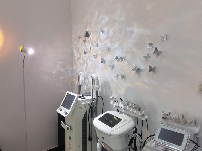 探秘红光美容,科技赋能美丽，焕发肌肤新活力_自制红光美容仪器视频 探秘红光美容,科技赋能美丽，焕发肌肤新活力_自制红光美容仪器视频 日用科普