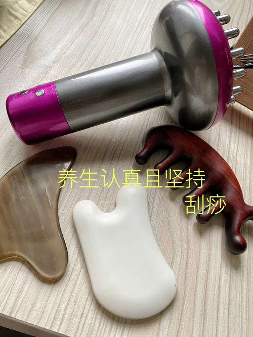 水光仪器与刮痧美容手法,美肤新风尚的完美融合_刮痧美容手法水光仪器 水光仪器与刮痧美容手法,美肤新风尚的完美融合_刮痧美容手法水光仪器 服饰装扮