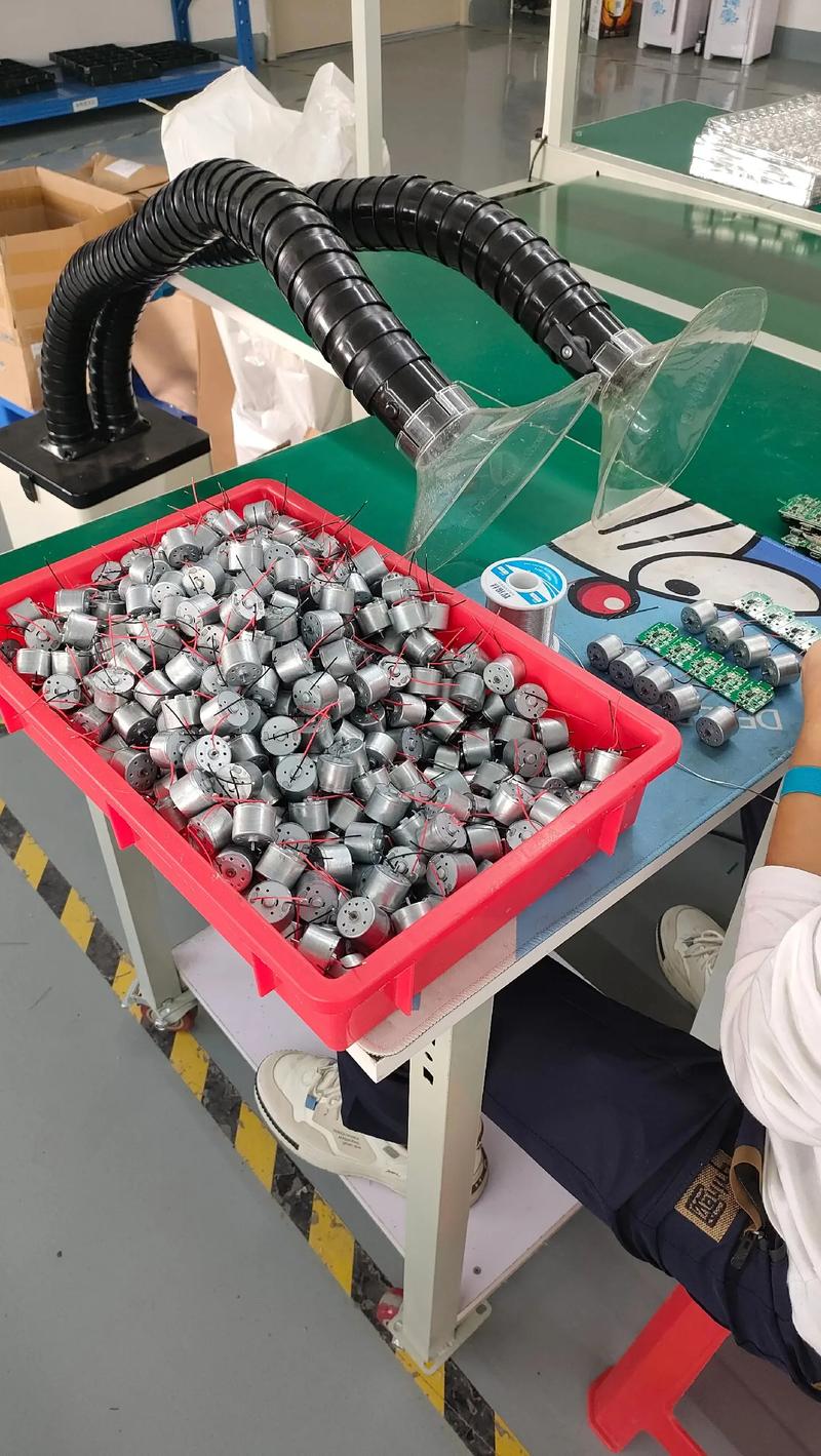 美容仪器搬运攻略,安全高效，护美无痕_美容仪器怎么搬运图片 美容仪器搬运攻略,安全高效，护美无痕_美容仪器怎么搬运图片 服饰装扮