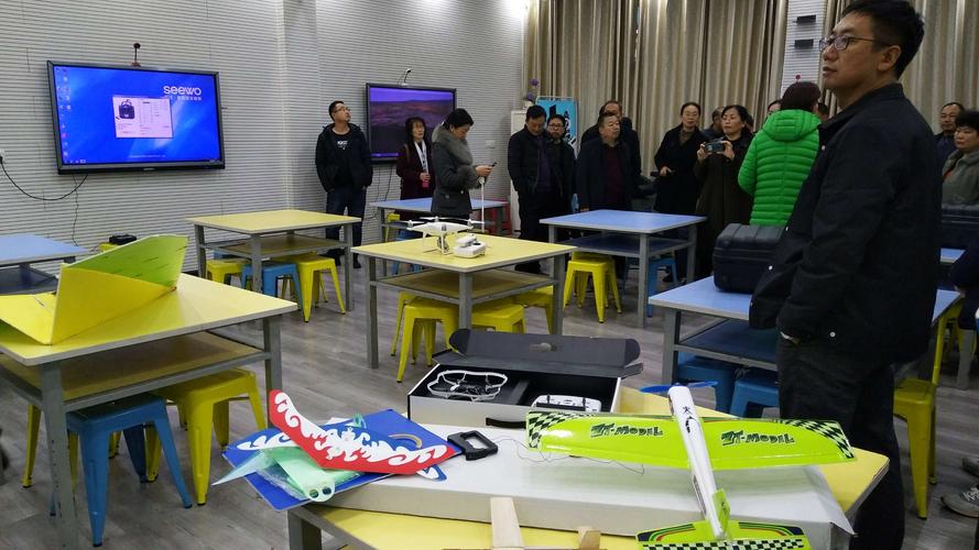 美容仪器革新之路,从传统到智能，探寻科技与美丽的邂逅_美容仪器升级图片大全 美容仪器革新之路,从传统到智能，探寻科技与美丽的邂逅_美容仪器升级图片大全 美容塑身