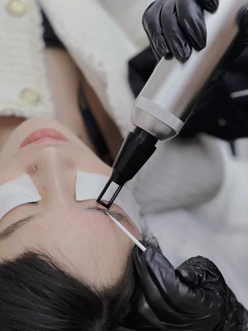 介绍眉毛美容仪器,减肥效果惊人，美容界的黑科技！ 介绍眉毛美容仪器,减肥效果惊人，美容界的黑科技！ 饮食拾萃