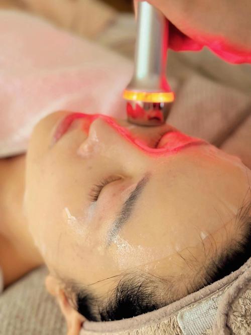 介绍美容仪器,如何助力肌肤出油，焕发光彩_详细介绍肌肤油脂平衡之路 介绍美容仪器,如何助力肌肤出油，焕发光彩_详细介绍肌肤油脂平衡之路 动手制作