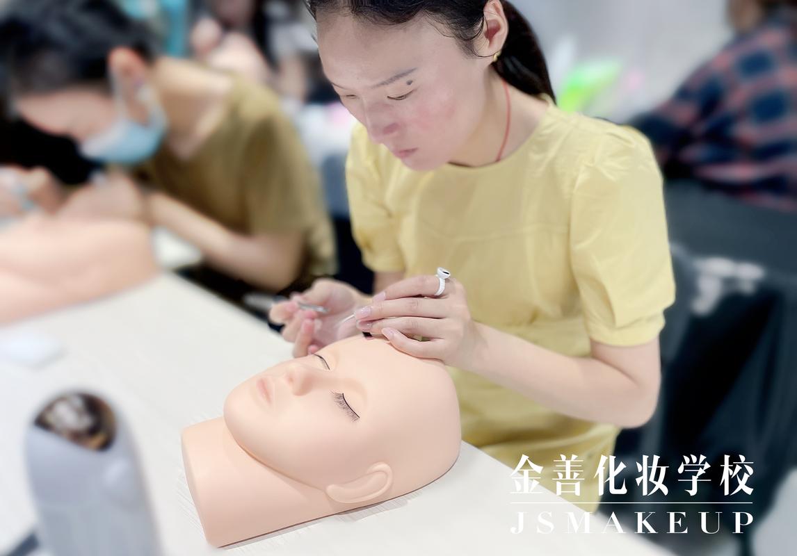 昆明美容仪器学校,美丽事业启航之地 昆明美容仪器学校,美丽事业启航之地 养生保健