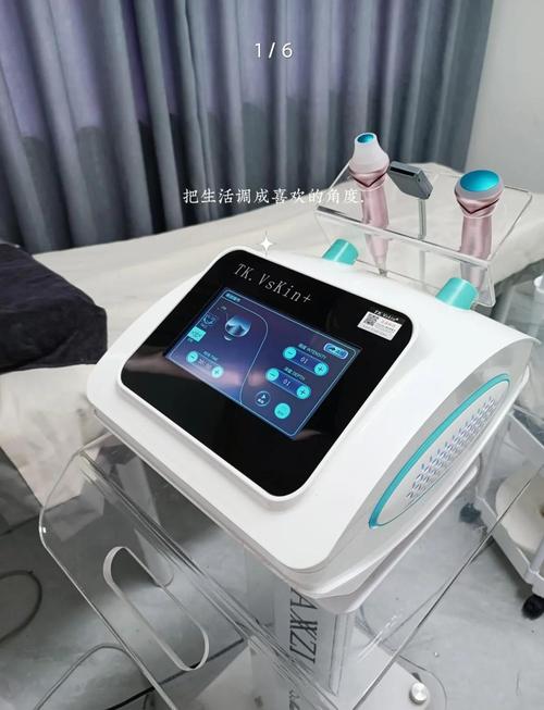 洗眼线新纪元,美容院仪器革新引领眼部护理潮流 洗眼线新纪元,美容院仪器革新引领眼部护理潮流 家居时尚