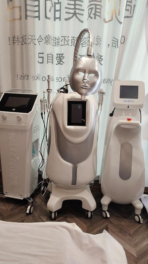 科技美容新宠_脸部补水仪器的神奇效果与护肤之路 科技美容新宠_脸部补水仪器的神奇效果与护肤之路 美容塑身