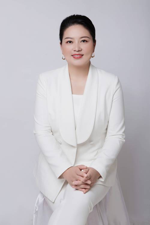 美容仪器APP上线，科技赋能美丽生活_致敬新时代女性的美丽追求 美容仪器APP上线，科技赋能美丽生活_致敬新时代女性的美丽追求 家居时尚