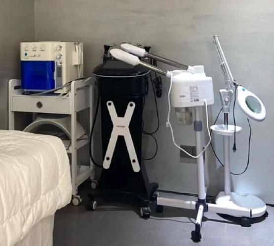 美容院手持仪器摆放的艺术,打造高效专业空间 美容院手持仪器摆放的艺术,打造高效专业空间 家居时尚