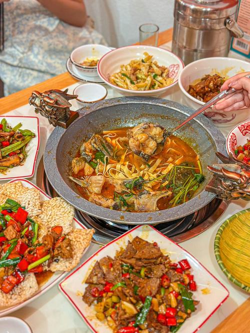 探寻岳阳，品味地道人人湘菜_人人湘菜 岳阳 探寻岳阳，品味地道人人湘菜_人人湘菜 岳阳 饮食拾萃